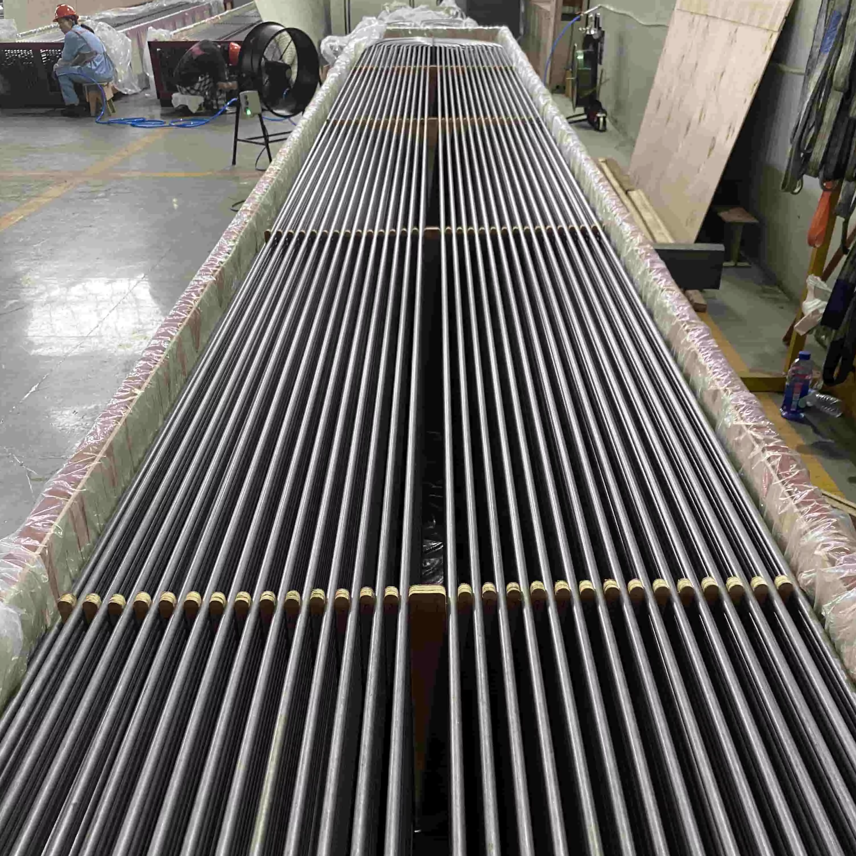 Duplex Grade Stainless Steel 2205 UNS S32205 Seamless U Tube ISO PED